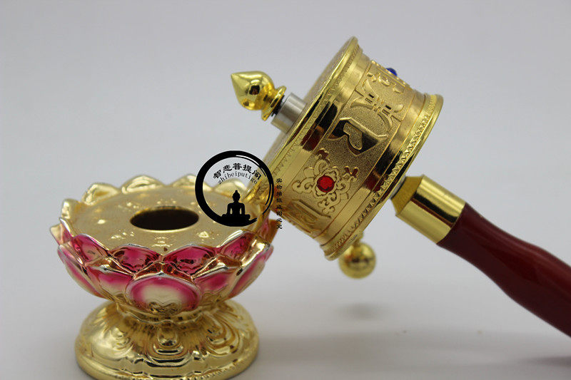 Well, including Luo Tibetan Buddhist supplies, No 1 Guanyin Heart Mantra, hand-cranked sutra wheel