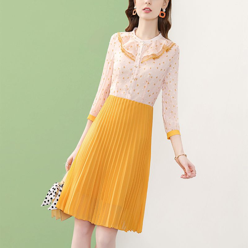 Fashionable Commuter Yellow Dress 2025 Summer New Style Round Neck Three-Quarter Sleeves Waist-Cinching Slimming Mid-Length A-Line Dress Fashionable Commuter Yellow Dress 2025 Summer New Style Round Neck Three-Quarter Sleeves Waist-Cinching Slimming Mid-Length A-Line Dress