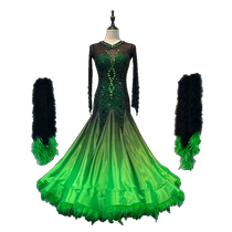 Yunwu Blackpool participates in the new national standard modern dance performance and the competition costumes are customized and imported fabric dresses