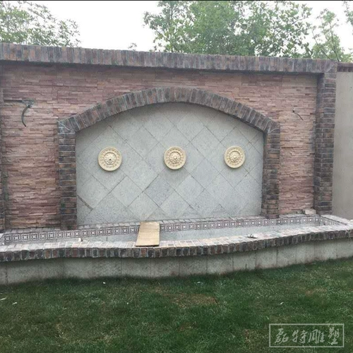 Резное резное песчаное камень на открытом воздухе на стенах стена европейская цветочная доска круглая стена, связанная с внешней стеной, отделка подвесной подвески