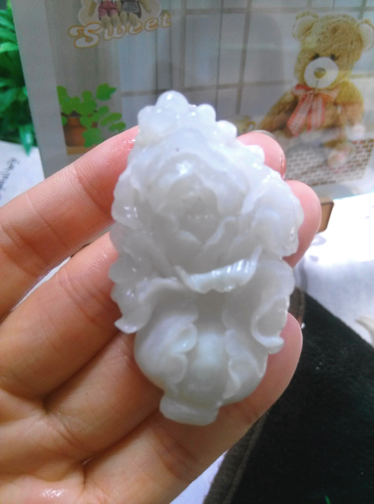 Natural jade Nanyang Dushan jade ice permeable cabbage pendant to attract wealth and luck with a hundred wealth special offer