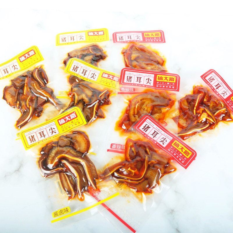 Engage in Dalu pig ear tip five-scented sauce braised spicy cooked food pig ear appetizers independent small package snack food