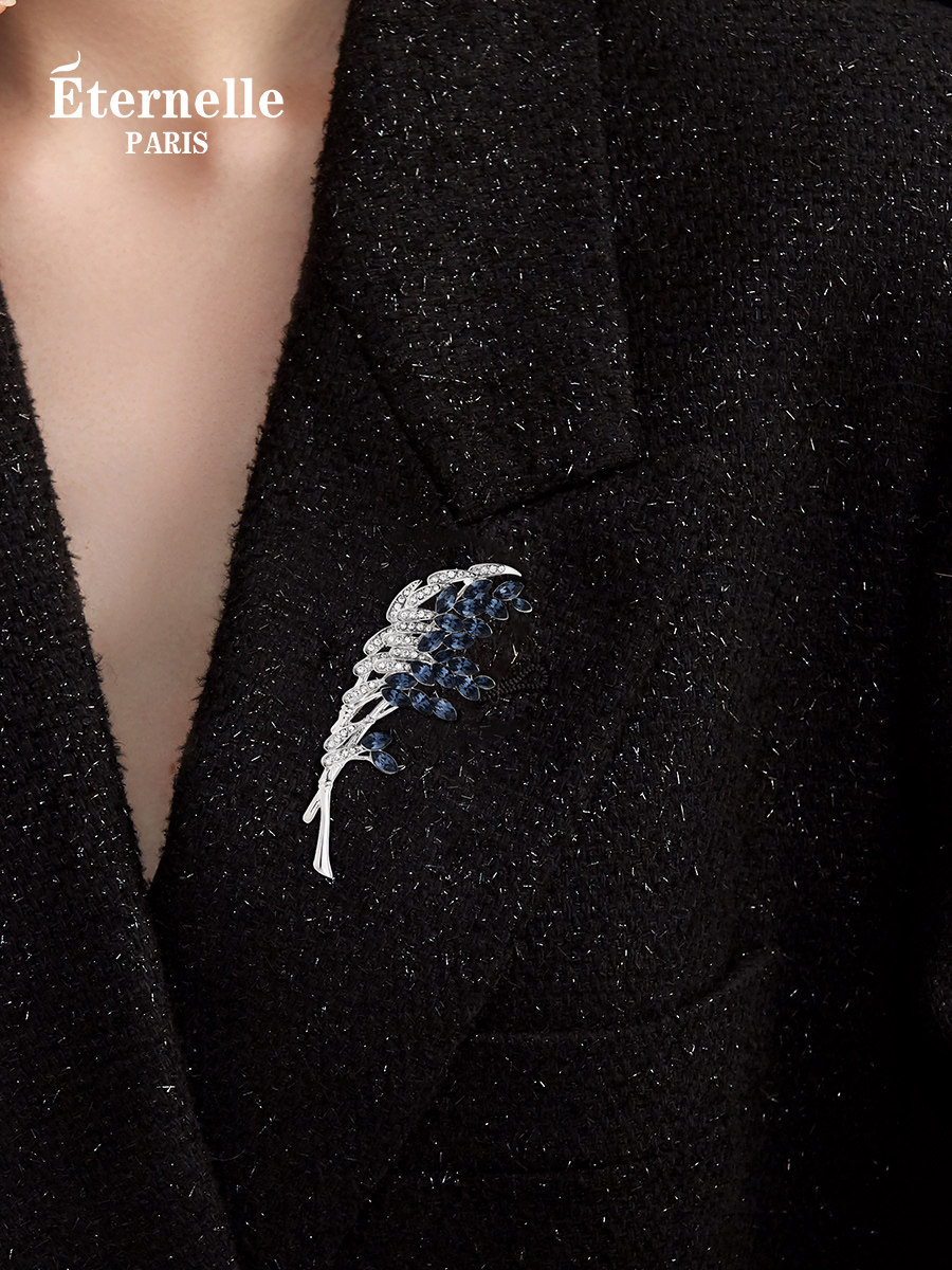 French Eternelle Original Design Corsage Autumn and Winter Collar Pin Women's Accessories Pin Buckle Austrian Crystal Brooch