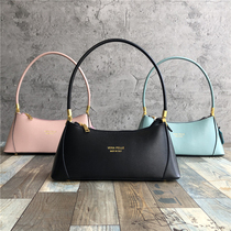 Foreign trade Export Yu Shan Girl Bag Mall Discount Small Crowdfashion Brief Net Red Identical 100 hitch underbag French stick bag