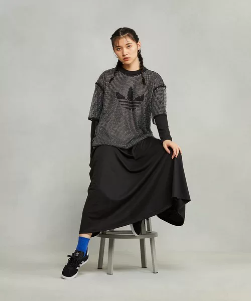 Купленная в Японии футболка с коротким рукавом iW6205 штатив adidas adilenium Y2K Millennium без рукавов