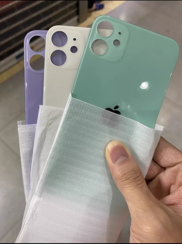Suitable for 11/11Pro/11Pro Max/11Pm Back Cover Glass Large Hole Rear Glass Rear Screen Glass Suitable for 11/11Pro/11Pro Max/11Pm Back Cover Glass Large Hole Rear Glass Rear Screen Glass