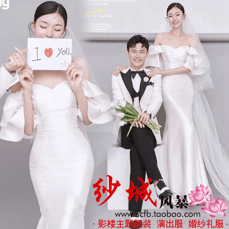 Studio theme wedding couple photo shoot photography clothing retro one-shoulder simple satin mermaid dress