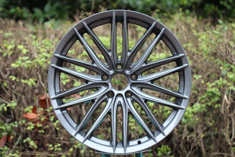 19 19-inch 20-inch retrofit wheel shell adaptation BMW5 Department of 7 series Ford Audi A6L A4 Binese Junk