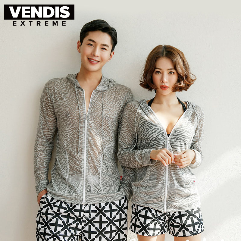 Seaside sunscreen thin coat skin coat air conditioning cardigan men and women couples holiday long sleeve hooded sexy swimsuit blouse