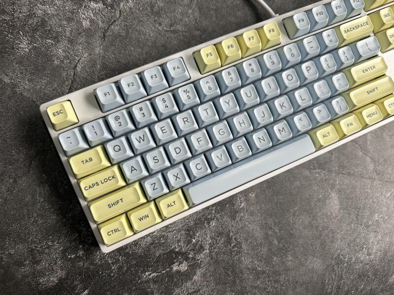 Sea Salt Lemon Style Fresh Mechanical Keyboard 87 Keys 104 Keys Silent Mahjong Sound Wired Keyboard Blue Yellow Pink Sea Salt Lemon Style Fresh Mechanical Keyboard 87 Keys 104 Keys Silent Mahjong Sound Wired Keyboard Blue Yellow Pink