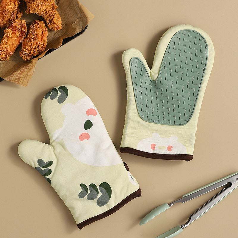 Baking Gloves Food Grade Microwave Oven Anti-scald Silicone Insulation Gloves High Temperature Anti-slip Kitchen Cute
