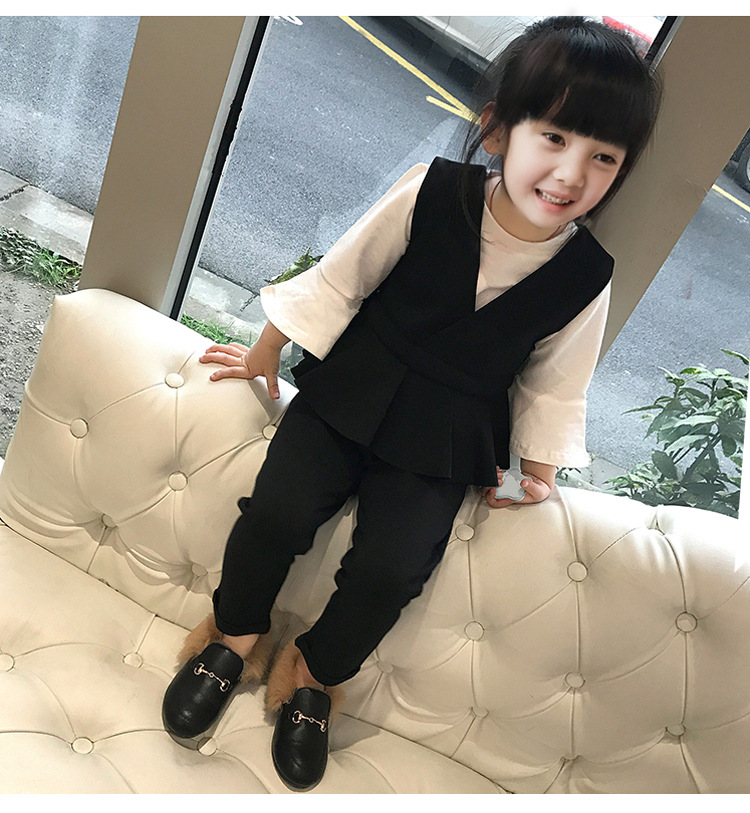 2018 bé gái mùa hè quần áo trẻ em mới không tay phù hợp với áo sơ mi trẻ em vừa chín quần trẻ em hai bộ thủy triều quần ống rộng cho bé gái