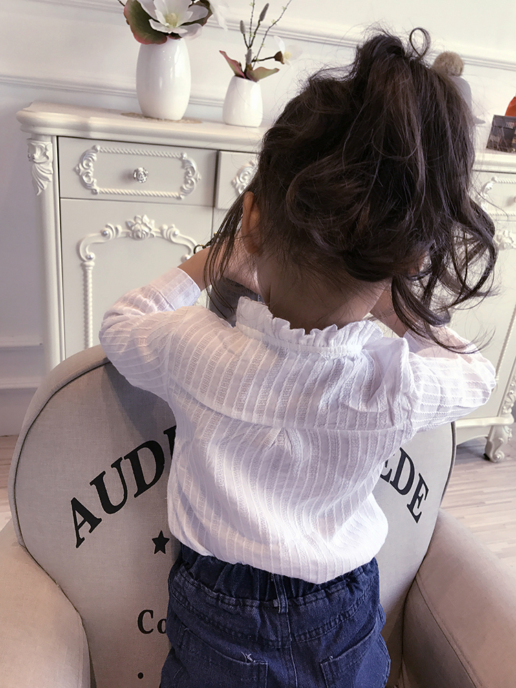 Little Girl Lace 2018 Dưới cùng Trung bình Little Child Sweet Lady Joker Áo sơ mi Cô gái khí chất áo sơ mi trẻ em giá tốt