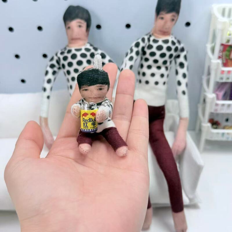 Song Yaxuan Abstract Black Pearl Clothing Mouse Plush Toy Mini Baby Mouse Pendant Skeleton Style Can Be Posed