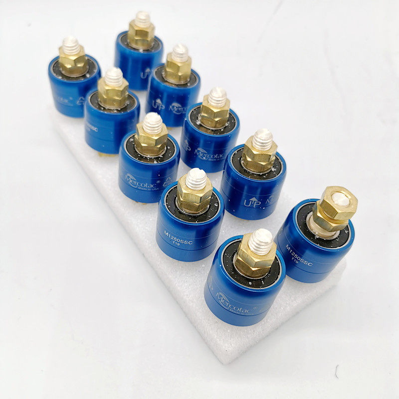 Бро-16 gsm блок радиоканальный объектовый. Счетчик импульсов си8-н. Реле давления рт124 sm. Брп 12v 5а в корпусе "контакт" под акб 7 ач. Датчик на рт 330.