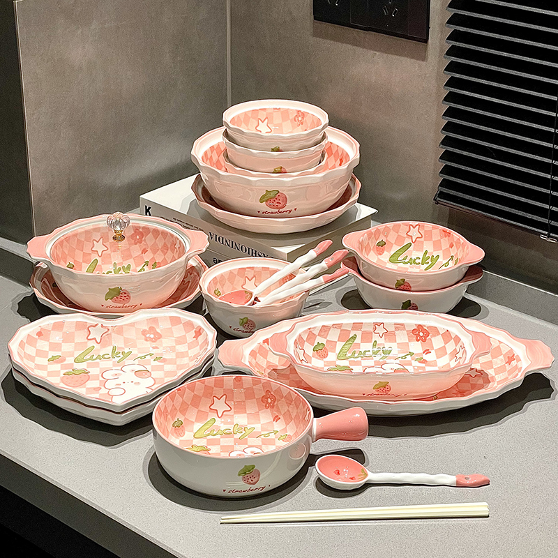 High-Quality Ceramic Dinnerware Set for Home Use, Cute Pink Rice Bowls, Plates, Soup Bowls, and Tableware with Underglaze Design, Gift Box