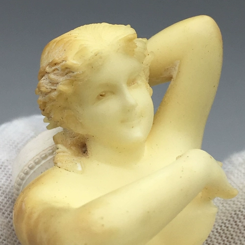 Маленькая свиная ковш