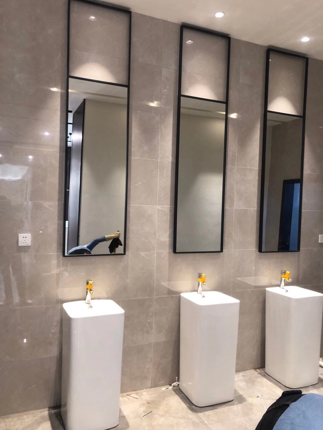 Right angle rectangular ceiling mirror decoration mirror suspension hotel accommodation aisle bathroom hanging mirror