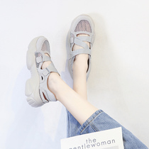 Luxury small fan sandals womens summer new 2021 thick-soled platform shoes Fairy wind Baotou leisure sports Daddy shoes