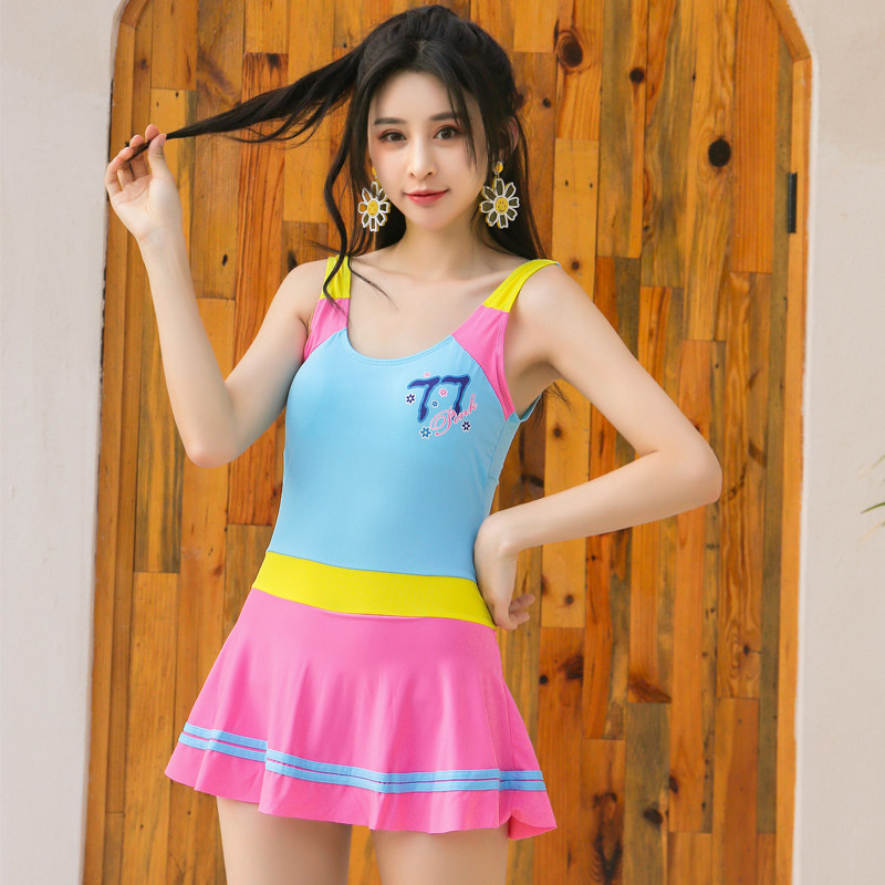 Student swimsuit female middle school big boy middle school student girl child one-piece cute girl swimsuit conservative skirt hot spring