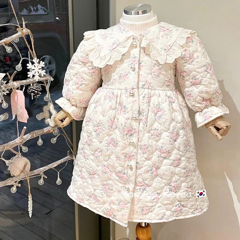South Korea High-end Girl Coats Spring Autumn 2022 New Foreign Pie Trendy Children's Baby Turned over Crushed Flowers Outerwear Spring Clothing