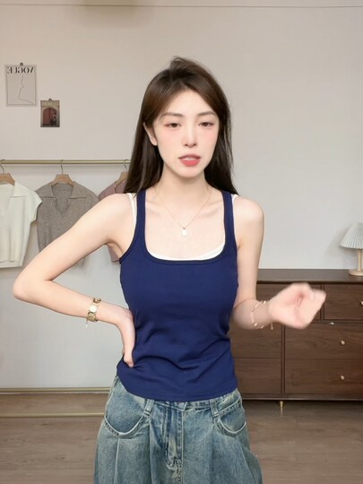 American-Style Spicy Girl Square-Neck Camisole with Removable Chest Pads, Women's Summer Anti-Exposure Top, Stylish Tight-Fitting Inner Wear with Straps