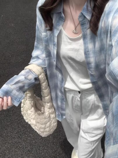 Autumn age-reducing blue plaid shirt for women Korean style lazy style shirt loose and versatile sun protection long-sleeved top jacket