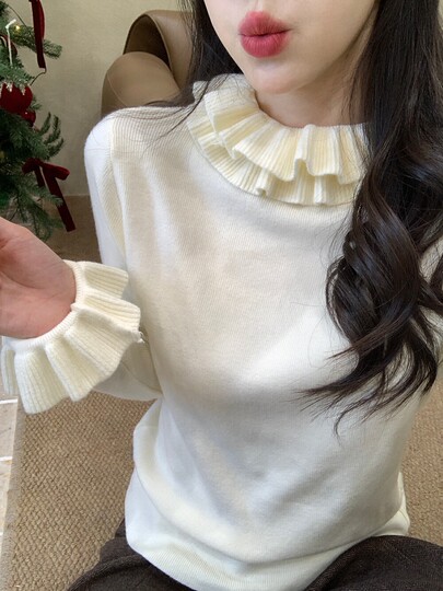 Princess-style sweet ruffled top for women in fall and winter soft and waxy chic layered sweater with base layer sweater