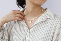 UR Yao brand Natural Freshwater Pearl Tag Necklace Clavicle chain Simple pendant Niche design Small pearl money chain