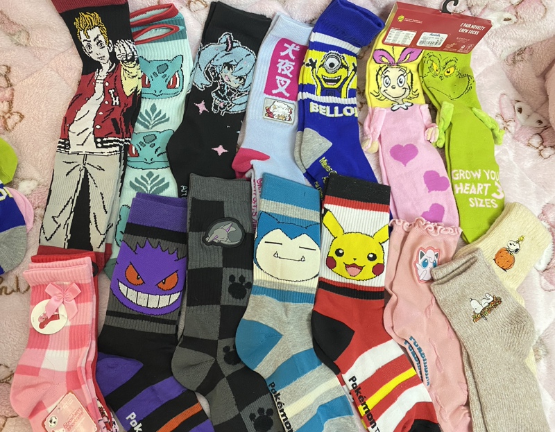 Export Trade Pokémon Inuyasha Snoopy Minions Tokyo Revengers Hatsune Socks with Minor Defects by Default