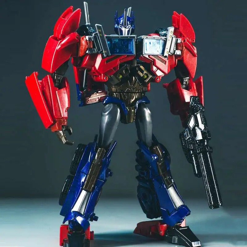 In Stock: Apache Tep Leader's Certificate Optimus Prime Soundwave Model Flying over the Mountains Figure King Kong