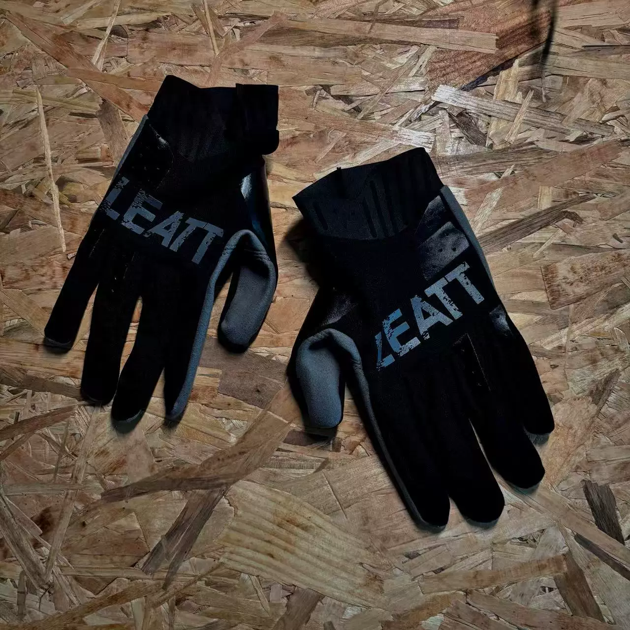 Guantes tácticos: listos para llevar en salidas