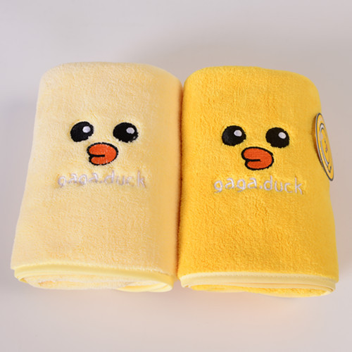 Yongliang Towel 1718 Super Absorbent Duck Towel Ultra Soft Cartoon Plush Anime Edged Hooked Yellow Duck