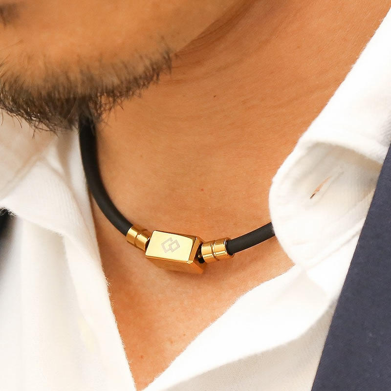 Japan's Colantotte Kerlang detox the TAO magnet health care collar Magnetic neck ring necklace cycle