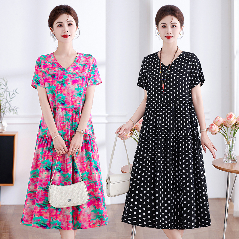 Summer Plus-Size Women's Floral V-Neck Loose Dress for Mothers, New Style, Elegant and Stylish Cotton Silk Dress with Pockets Summer Plus-Size Women's Floral V-Neck Loose Dress for Mothers, New Style, Elegant and Stylish Cotton Silk Dress with Pockets