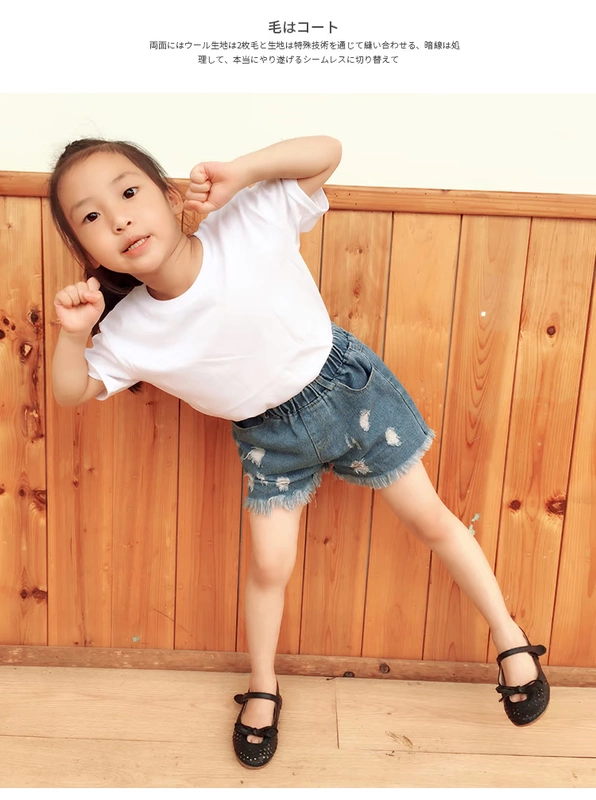 18 bé trai ngắn tay mùa hè và bé gái áo thun trắng cotton bé màu rắn nửa tay áo trẻ em lớn một gia đình ba người