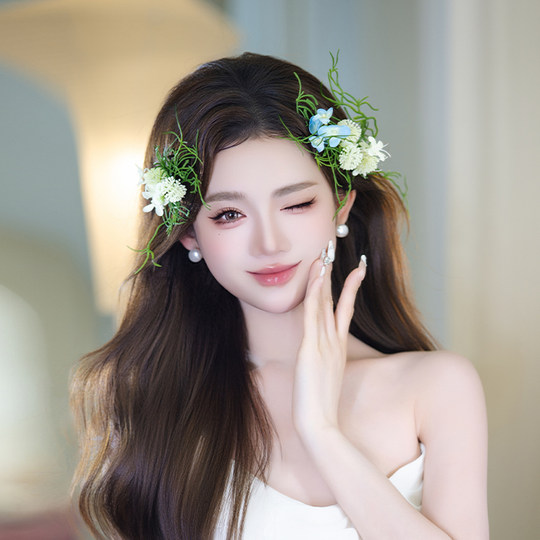 Small fresh temperament bridal headwear forest flower hair accessories new style playful niche wedding dress styling accessories