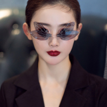 Fashion photo glasses literary temperament wings beautiful trend cool retro Lady photo photo personality accessories