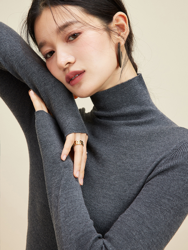 Zhihua/German Yangzi 120S Double Thickened Half-High Collar Wool Sweater Seamless Knit Base Layer for Women