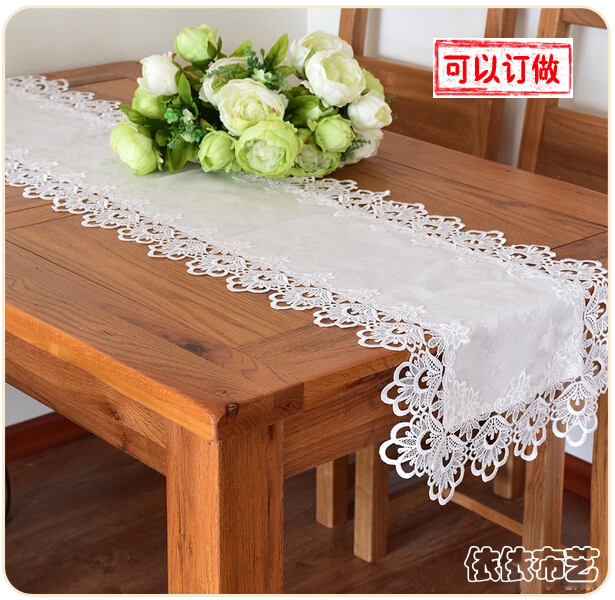 High-grade fabric embroidered tablecloth fashion simple modern European pastoral coffee table tablecloth TV cabinet cover cloth