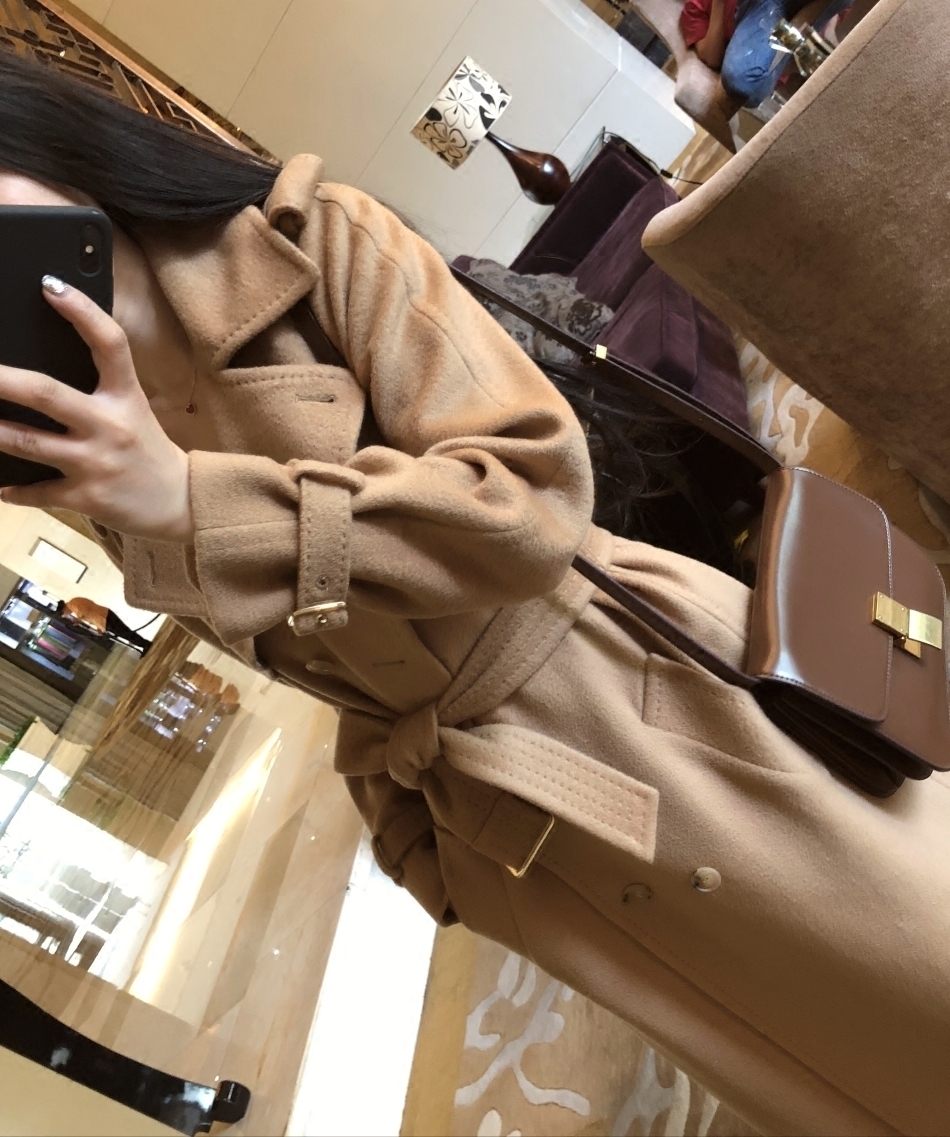 Another masterpiece ~ 2022 older version over kneecap with its color water corrugated cashmere big coat women's fur coat new