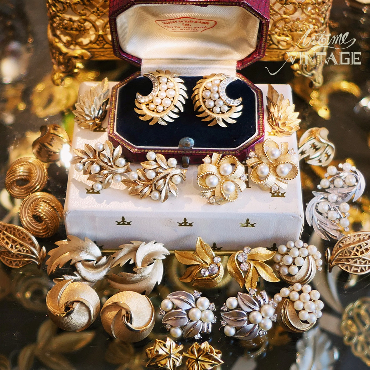 Vintage American Antique Jewelry Trifari Cuiferi Plant Flower Leaves Gilded Pearl Medieval Ear Clip