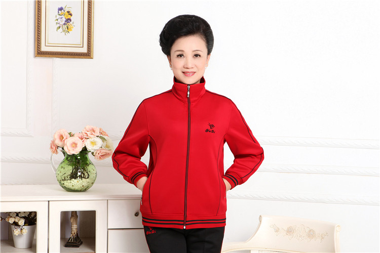 Mùa thu mẹ mặc áo khoác thể thao áo khoác cỡ lớn thường niên của phụ nữ trung niên mùa xuân và áo len dài tay mùa thu áo thun nữ trung niên