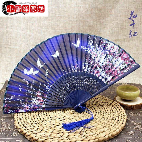 如何选择适合的中国风桃花纸扇?-工艺扇-淘宝百科网