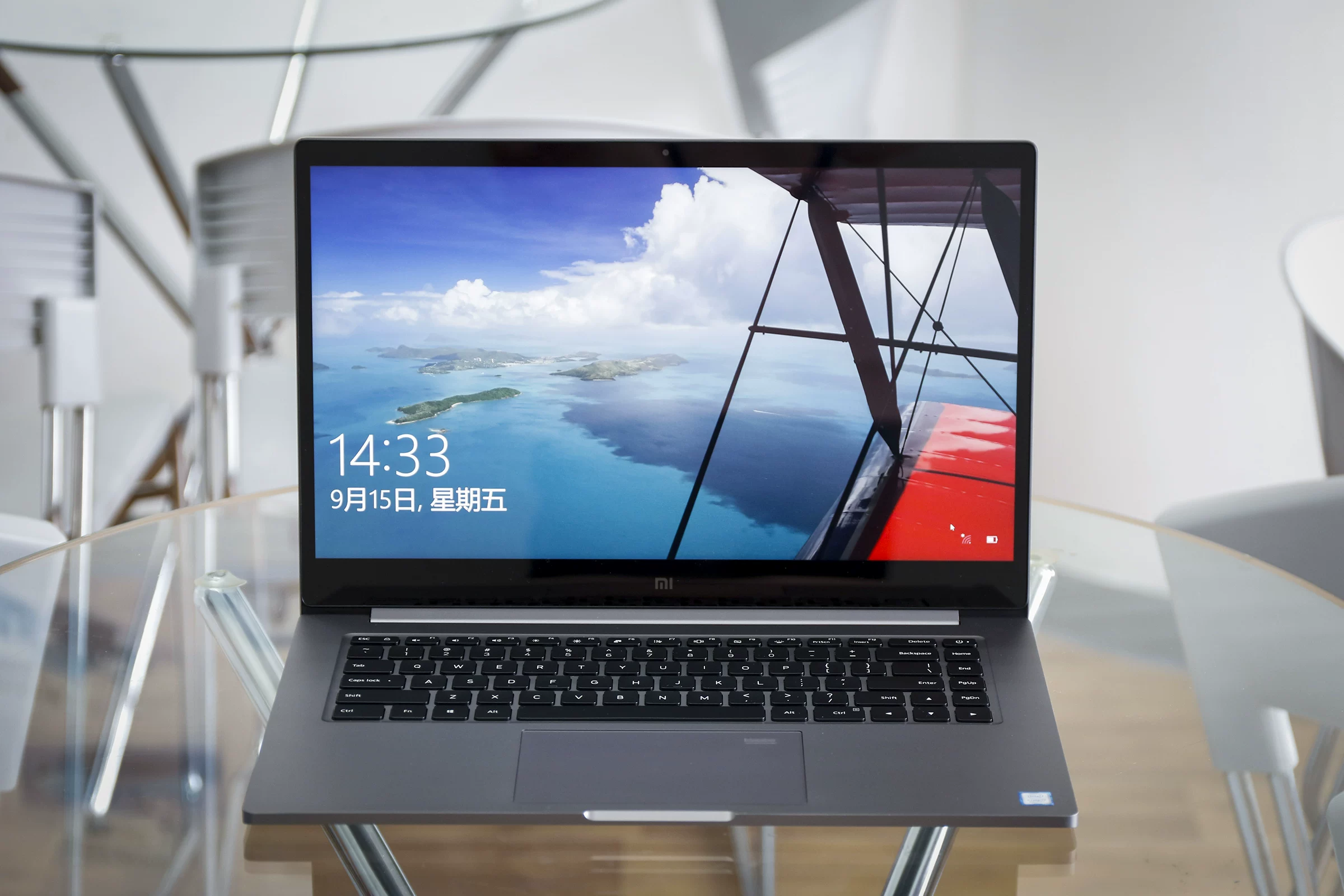 Ноутбук Xiaomi легкий и тонкий, процессор Intel Core i7