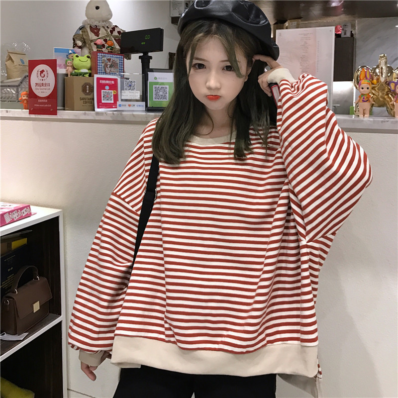 Real shot super fire stripe sweater early spring thin Korean loose and lazy style long sleeve
