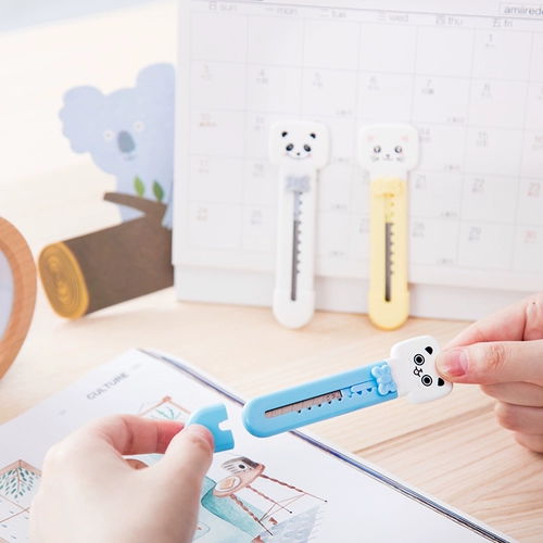 2 плюс мини -нож для разборки ножа, переносного ножа, портативного, расширения и узкого работника красоты, ретро и изысканного маленького ножа ручной работы, милые студенты, используйте Creative Media Free Dropping