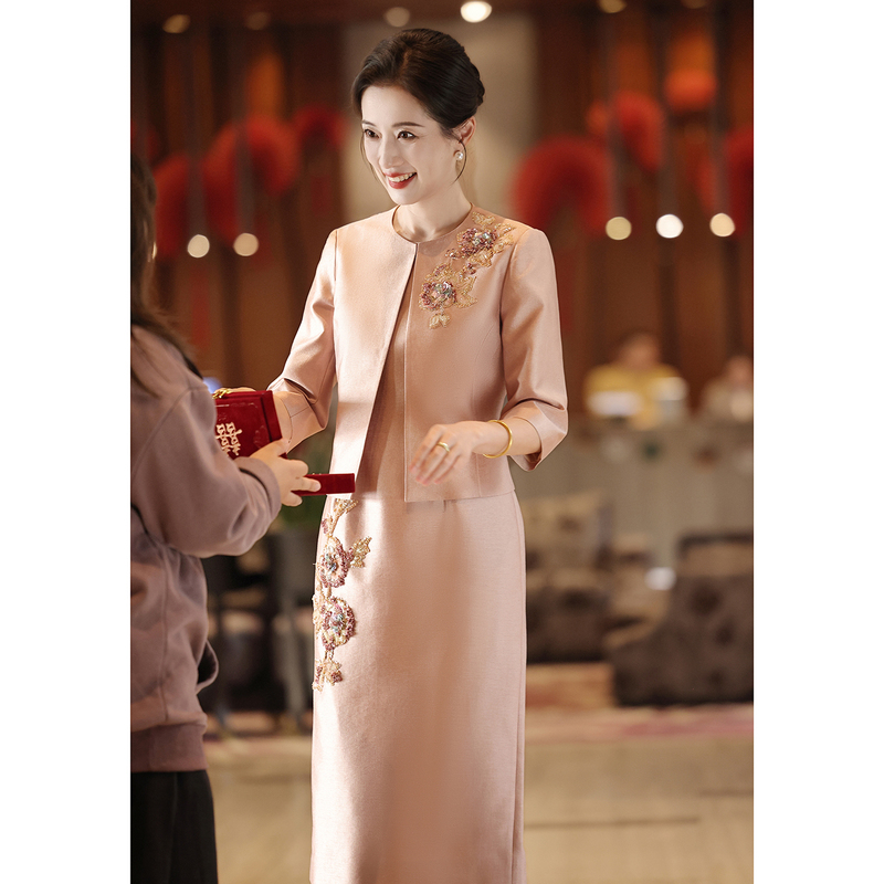 Light Luxury and Elegant Style Embroidered Two-Piece Set for Women, Spring Festive Mother's Dignified and Elegant Suit, Wedding Banquet Dress, High-End Suit