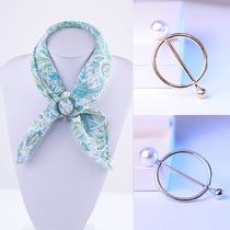 Fashion Joker silk scarf buckle atmospheric simple pearl female Japanese word buckle corner knot buckle double-use square scarf shawl shoulder buckle