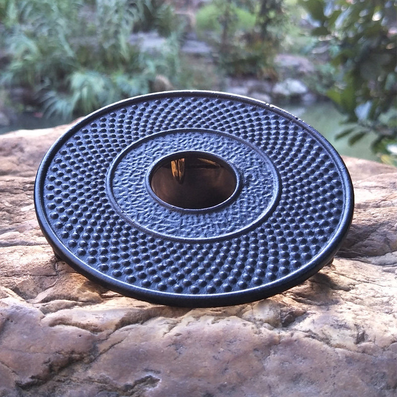 Cast iron pot pad iron pot base insulation pot holder handmade tea ceremony tea set Japanese style pot bearing retro pot pad holder anti-scalding